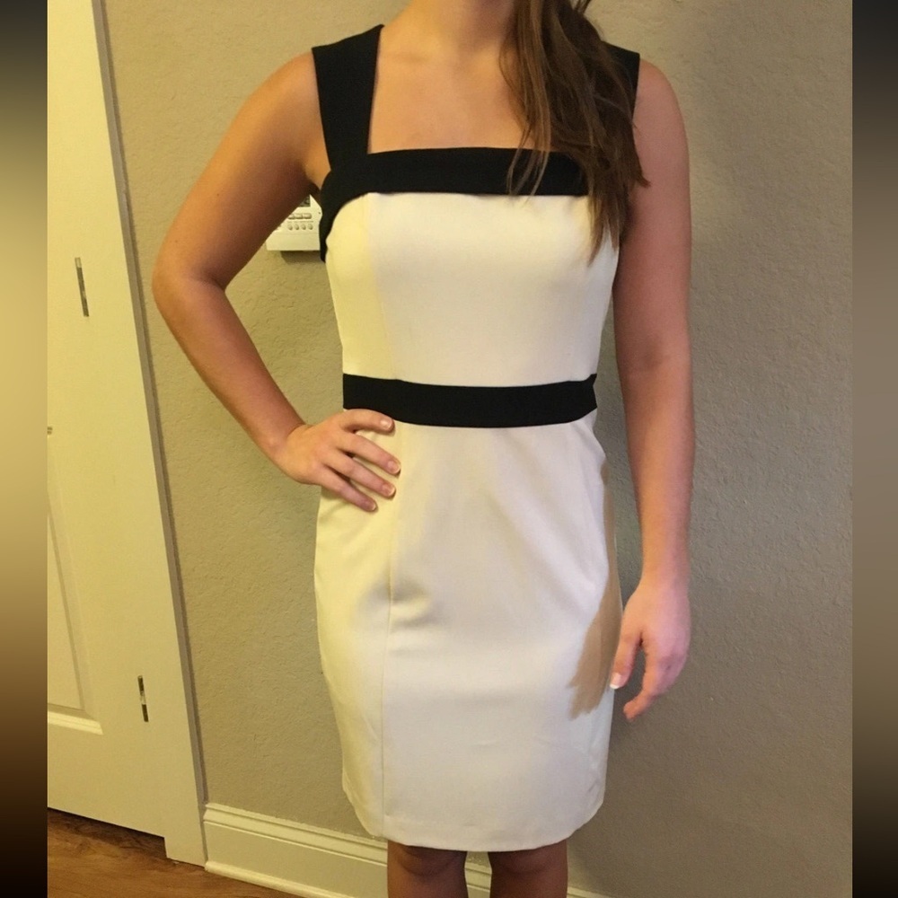 Forever 21 Women's Cream & Black Bustier Sheath Dress size large